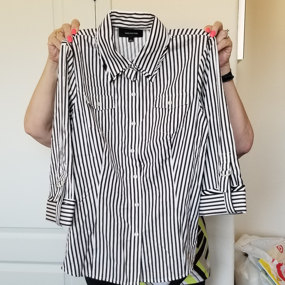 Woman's blouse